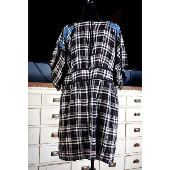 Anthropologie Sarah Plaid Embroidered Dress New - Picture 8 of 13